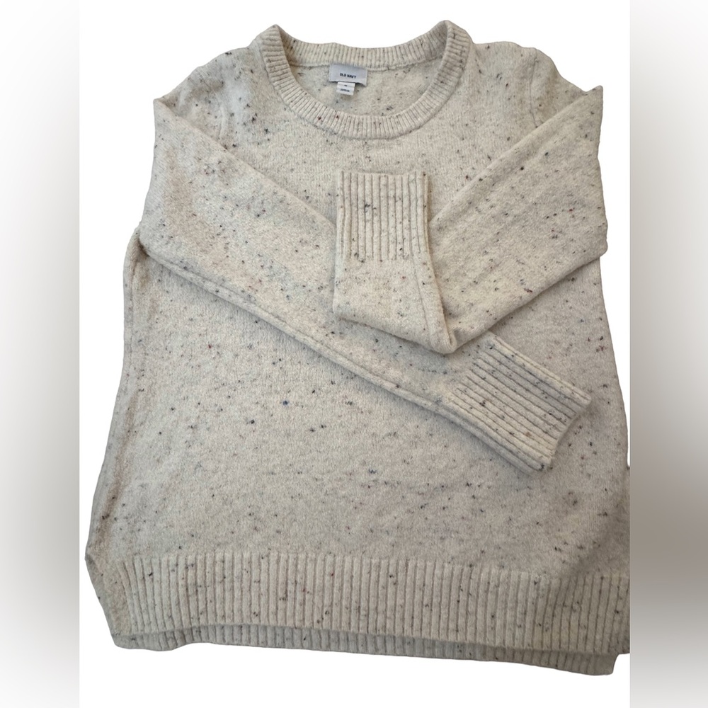 Medium old navy sweater EUC - Picture 2 of 2